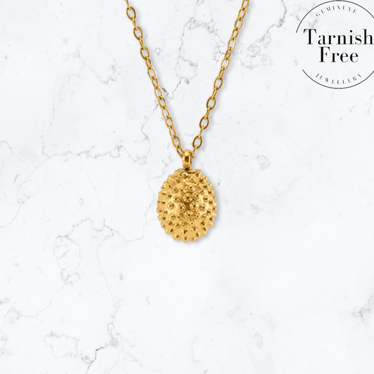 Gold single drop pendant necklace on model – Gemineye Jewellery
